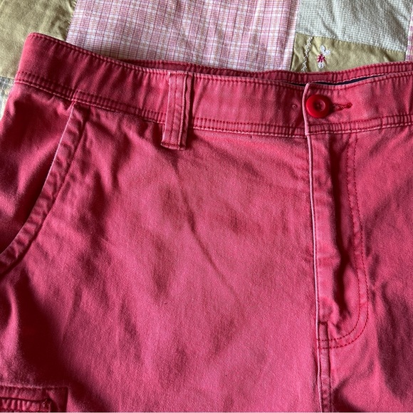 Men’s St. John’s Bay Cargo Shorts‎ 38” Waist - Picture 2 of 9
